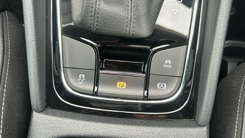 Skoda Karoq 1.5 TSI SE L 5dr DSG Petrol Estate